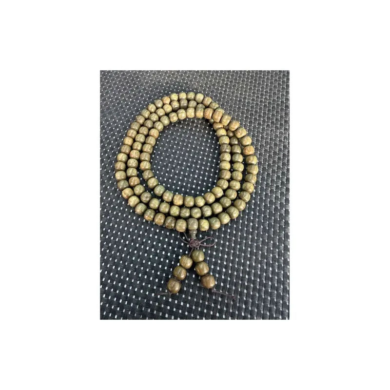 Lordship Green Sandalwood Wooden Bracelets Unisex-1