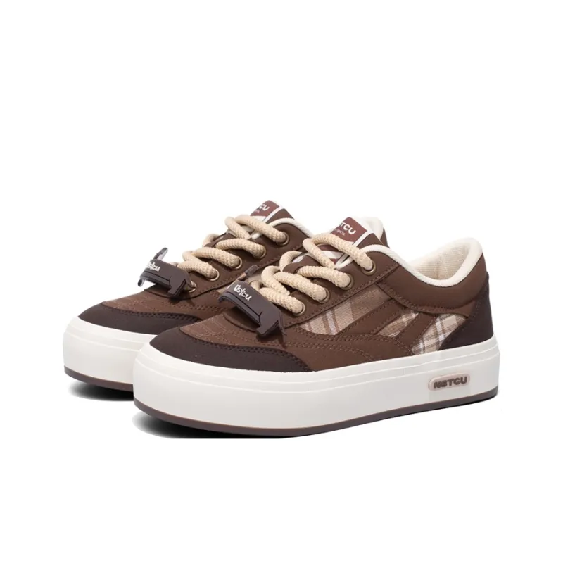 NSTCU Low Top Skateboard Shoes Women's Beige Brown-2