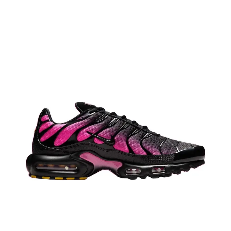 Nike Air Max Plus Black Hyper Pink-1