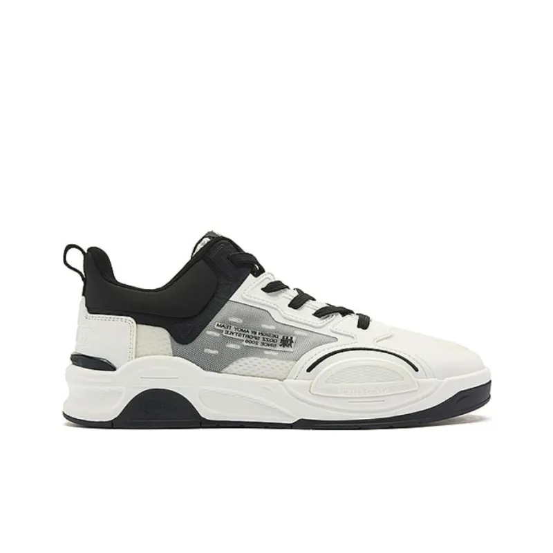 QIAODAN Abrasion Resistant Breathable Low Top Skateboard Shoes Men's White Black-1