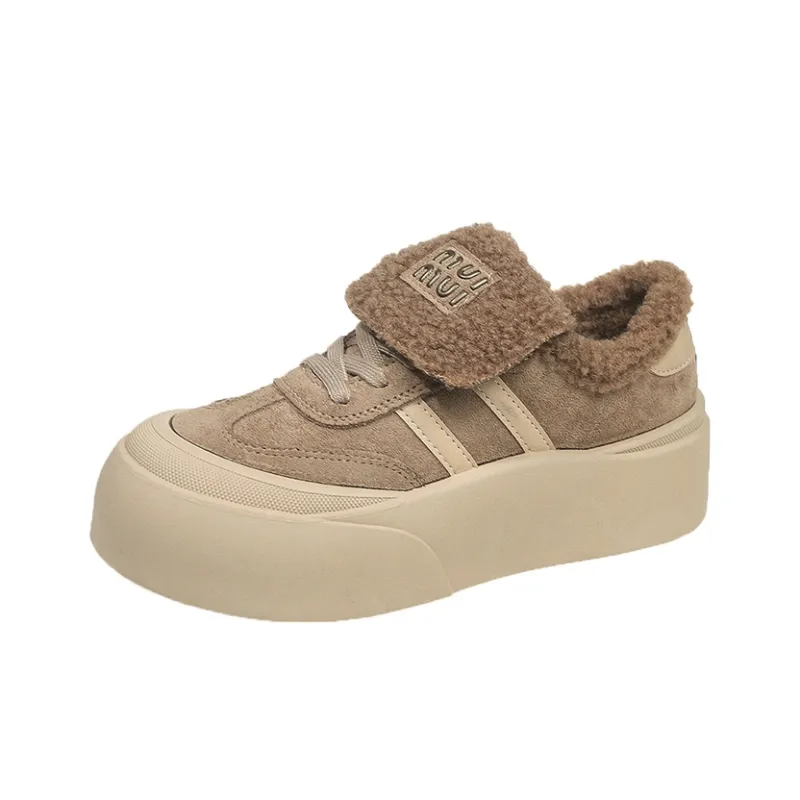 Bull Charm Abrasion Resistant Low Top Skateboard Shoes Unisex-6