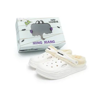 Singing Clogs Women's