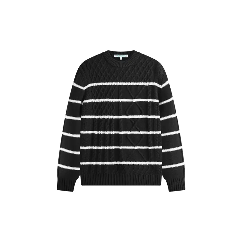 FAIRWHALE Sweater Unisex 001 Black-0