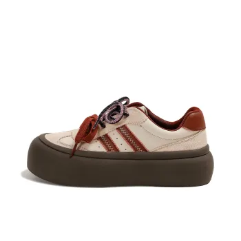 Earl Cat Low Top Skateboard Shoes Women's