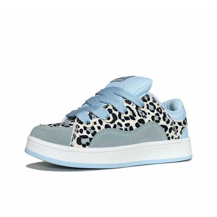 JIANGSHOU Anti Slip Wear Resistant Low Top Skateboard Shoes Women's Ice Blue-2