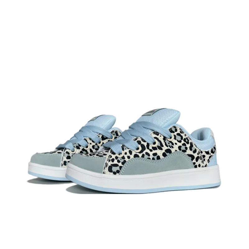 JIANGSHOU Anti Slip Wear Resistant Low Top Skateboard Shoes Women's Ice Blue-3