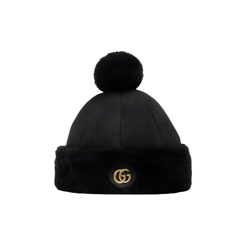 GUCCI Logo Plaque Pompom Embellished Beanie-0