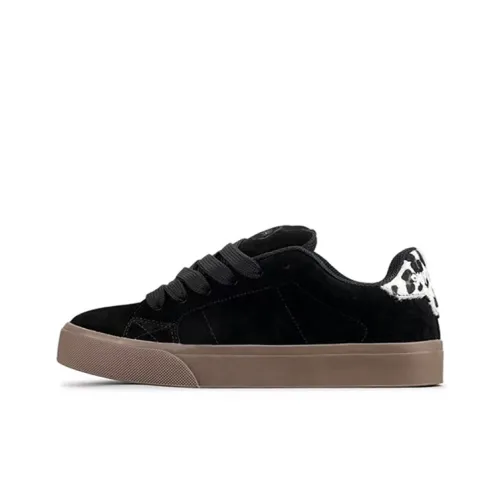 WJA Anti Slip And Wear Resistant Lightweight Low Top Skateboard Shoes Women's Black Leopard Print