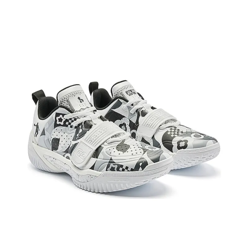 QIAODAN Polishing 6 Team Cushioned Slip Resistant Low Top Basketball Shoes Men's White Black-3