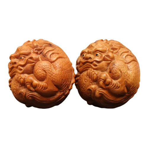 Necklaces & Pendants