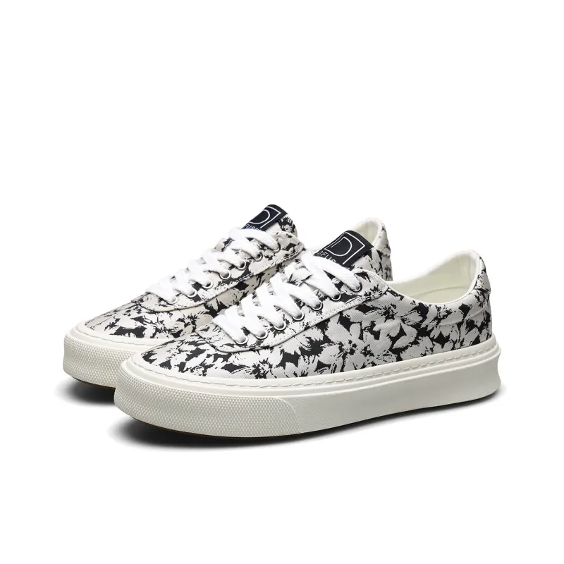 D FUSE SCANDINAVIA Slip Resistant, Abrasion Resistant, Lightweight Low Top Canvas Shoes Men's White-2