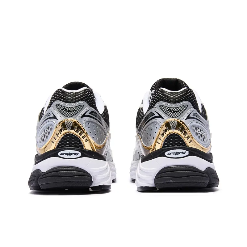 Saucony ProGrid Omni 9 Silver Gold-4