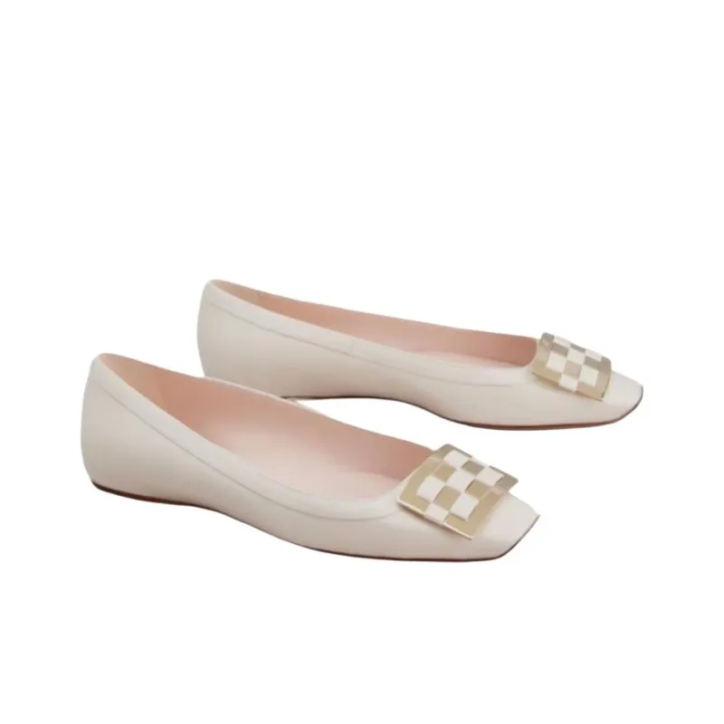 Roger Vivier Trompette Casual Single Shoes Women's Cream-2