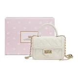 Cream White+Box