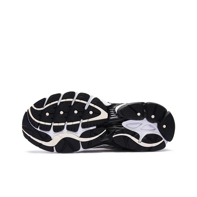 Saucony ProGrid Omni 9 Silver Gold-2