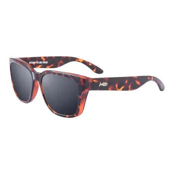 GUCCI Eyewear Low Nose Bridge Fit Sunglasses