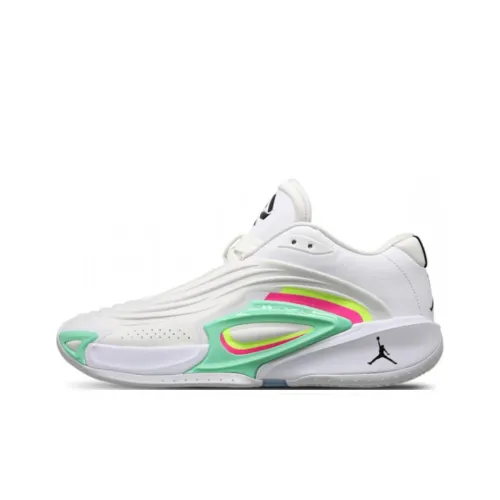 Jordan Luka 3 Anti-Slip Wear-Resistant Low-Top Basketball Shoes Men's White