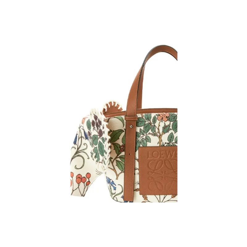 LOEWE Elephant Basket Handbags-4