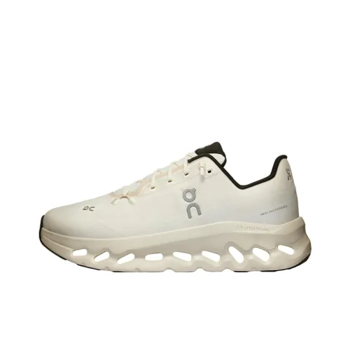 On Running Cloudnova Form 2 White Ivory