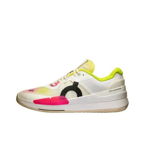 On THE ROGER Pro 2 Low Top Tennis Shoes Men
s White Yellow