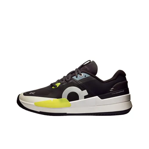 On THE ROGER Pro 2 Low Top Tennis Shoes Men
s Black