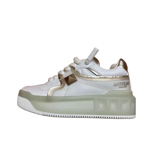 Valentino One Stud Low-Top Casual Shoes Women's White