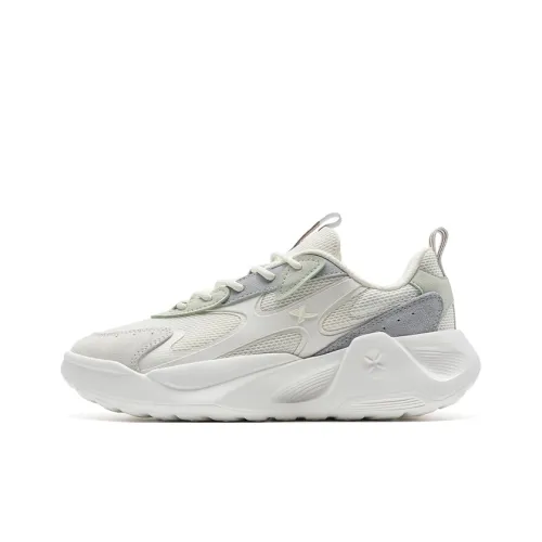 XTEP Star Meteorite full Anti Slip Wear Resistant Low Top Chunky Sneakers Women's White Gray