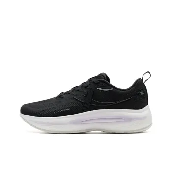 XTEP Chasing Clouds 2nd Generation Cushioning Rebound Low Top Training Running Shoes Women's Black