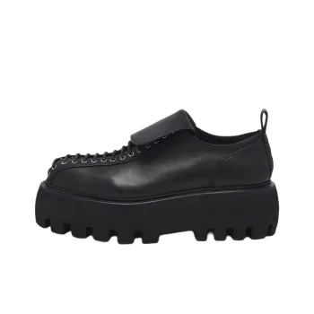 Alexander McQueen Sofa Low Top Casual Shoes 7cm Men's Black
