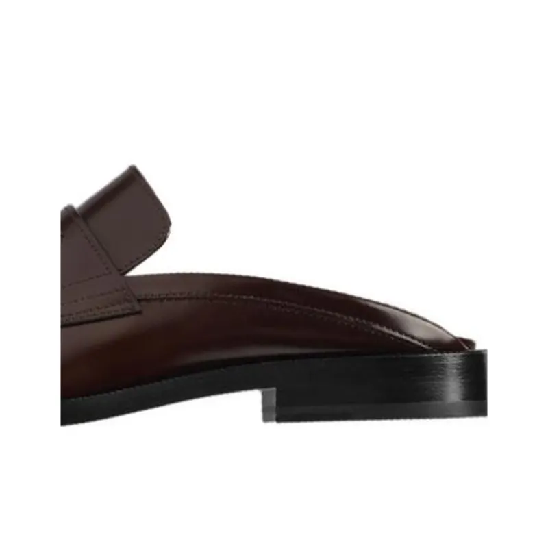 Maison Margiela Tabi Closed Toe Slippers Women's Brown-4