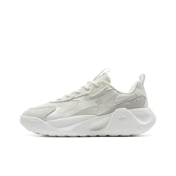 XTEP Star Meteorite Lite Wear Resistant Slip Resistant Low Top Chunky Sneakers Women's Sail White