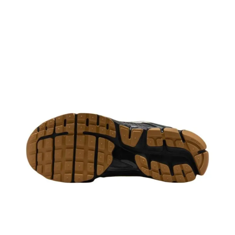 Nike Zoom Vomero 5 Black Gum-5