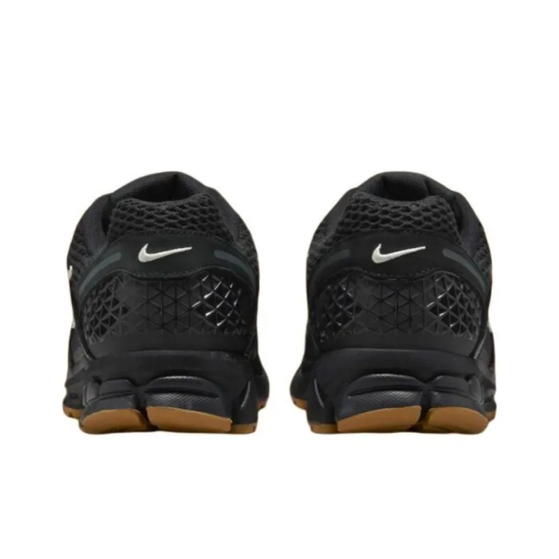 Nike Zoom Vomero 5 Black Gum-4