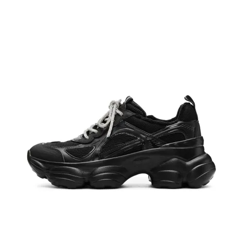 Staccato Abrasion Resistant Low Top Platform Height Increasing Chunky Sneakers Women's Urban Chic Black