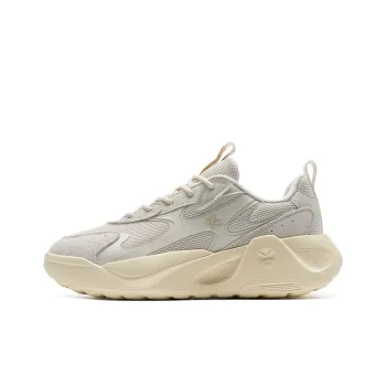 XTEP Star Meteorite Lite Anti Slip Wear Resistant Low Top Chunky Sneakers Women's White Sand Gray