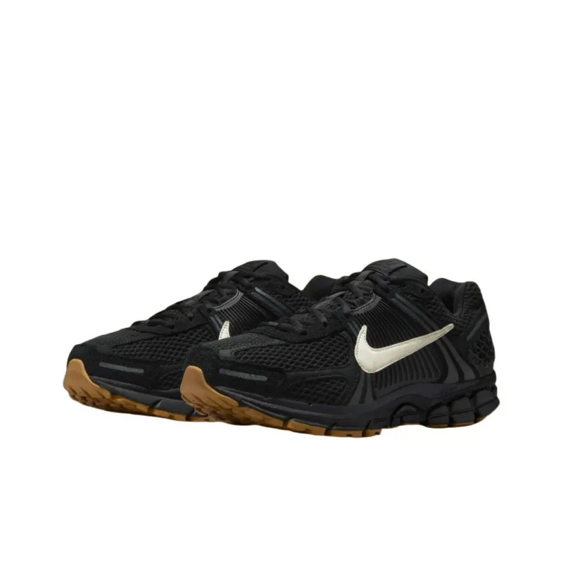 Nike Zoom Vomero 5 Black Gum-2