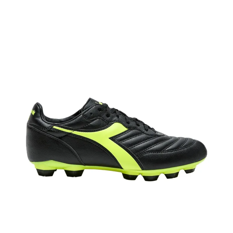Diadora Anti Slip Wear Resistant Soccer Shoes Men's Black-1