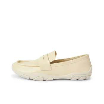 TOOMANYSHOES Cream Mousse Loafers Women's