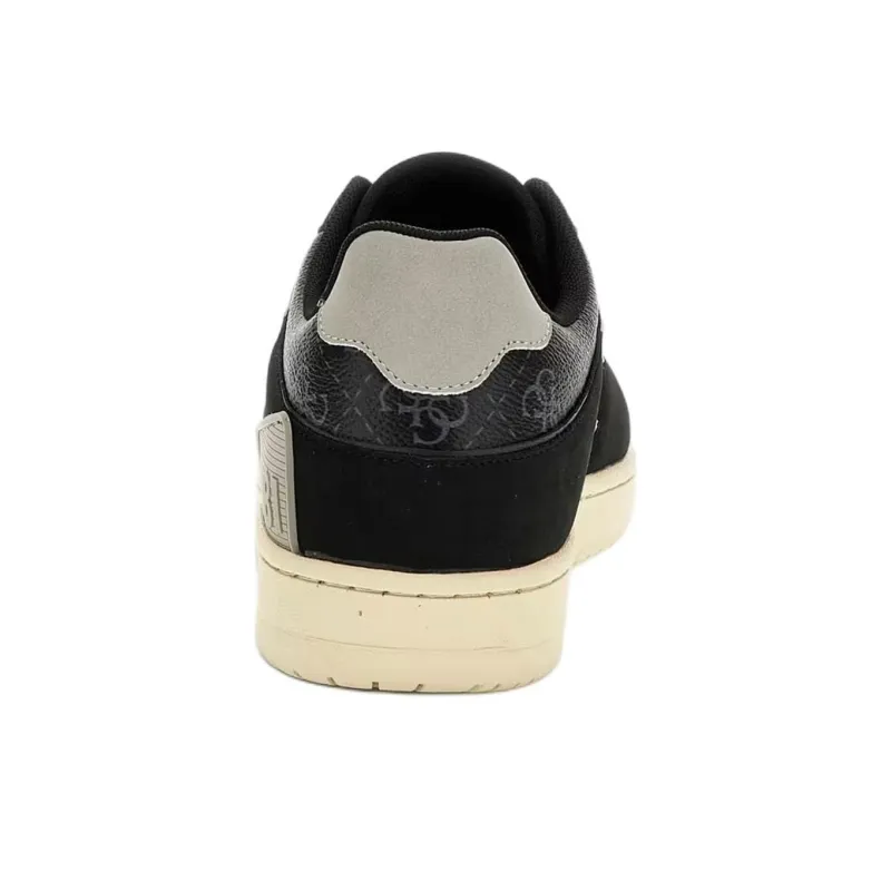 GUESS Low-Top Skateboard Shoes Men's Black-3