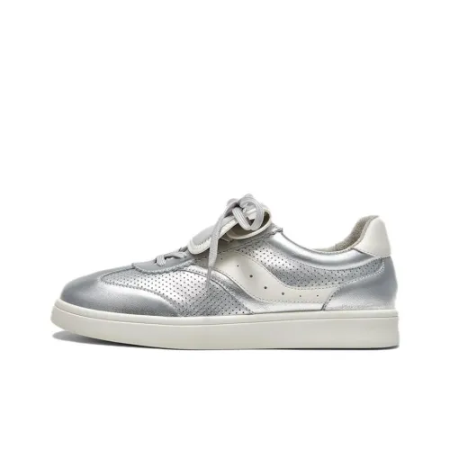 SKAP Lemonade Lightweight Breathable Slip Resistant Low Top Skateboard Shoes Women's
