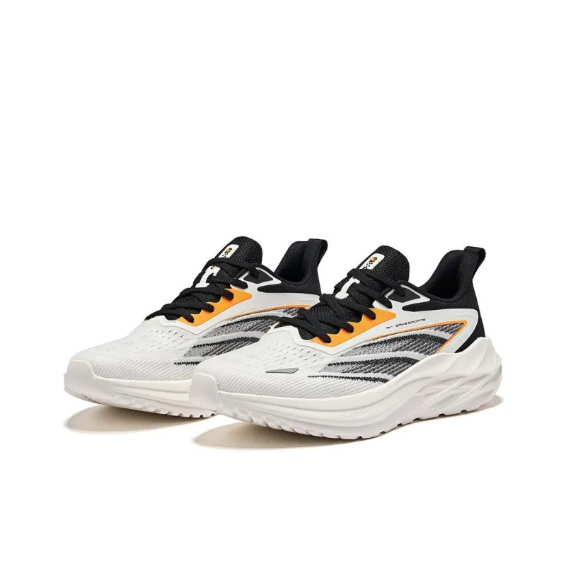 Erke Cushioned Slip Resistant Abrasion Resistant Low Top Casual Running Shoes Men's White Black-1