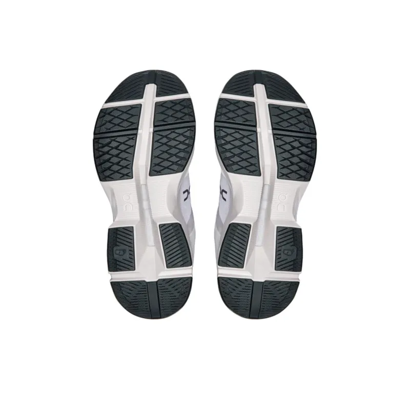 On Running Cloudpulse Wolf Black-4