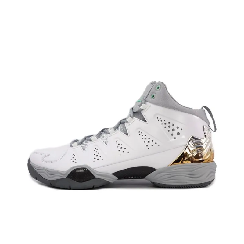 Jordan Melo M10 White Green Glow Wolf Grey-0