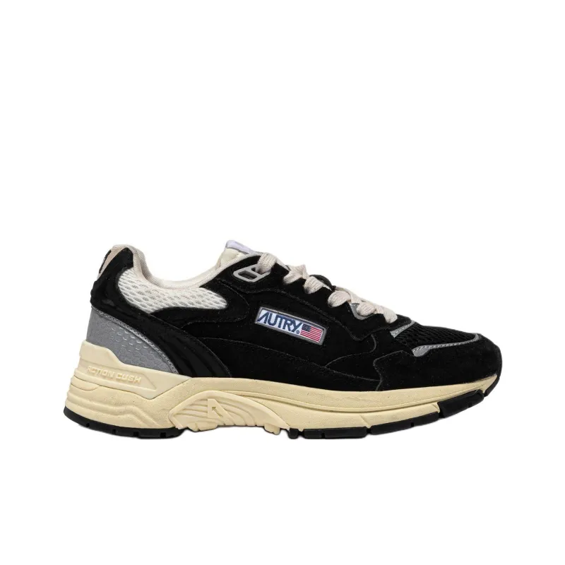 AUTRY BASKETS HYPERWAY Low Top Casual Shoes Men's Black-1