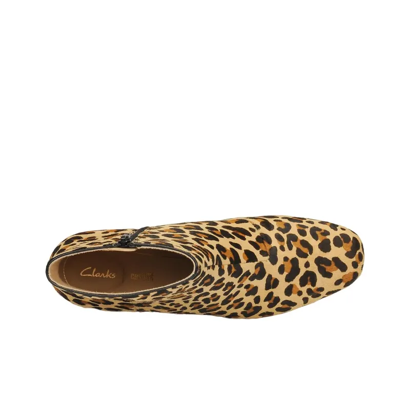 Clarks Ankle Boots Women's Leopard Print-3