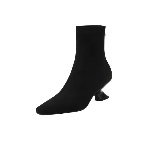 Ruby L Ankle Boots Women's