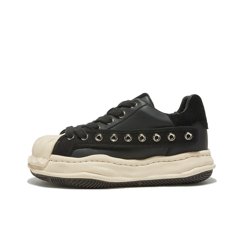DVO Anti Slip Wear Resistant Low Top Stylish Skateboarding Shoes Unisex-0