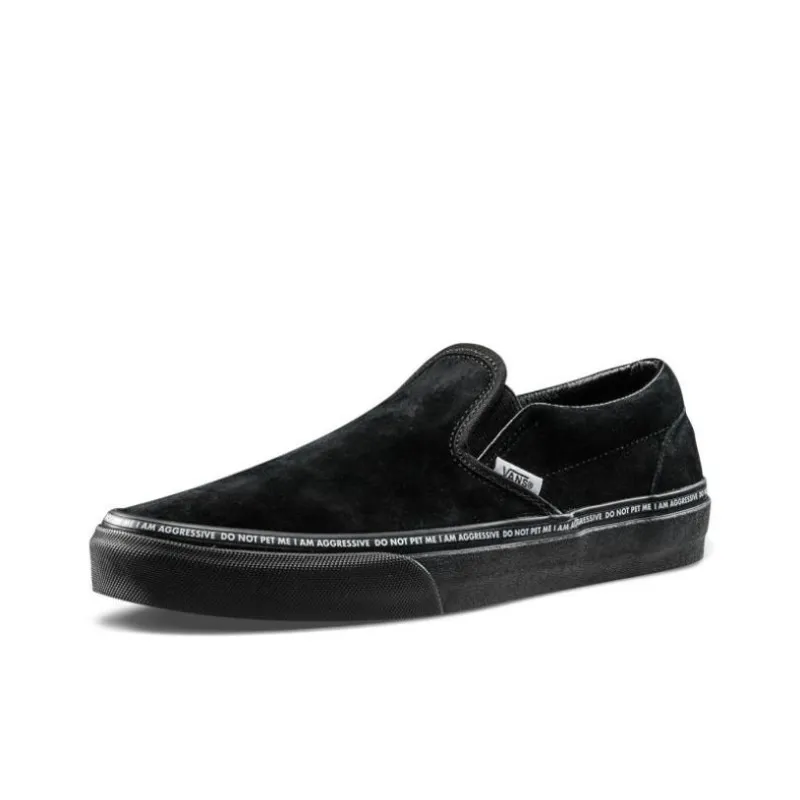 Vans Sankuanz X Classic Slip On 'Year Of The Dog'-1