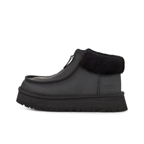 UGG Funkette Boot 'Black' Women's