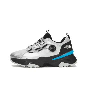 THE NORTH FACE Cushioned Slip Resistant Low Top Running Shoes Men's Silver